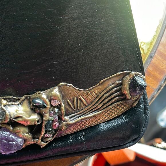 Black and Gold Crossbody Bag with Smooth Texture and Compact Size - Picture 3 of 8